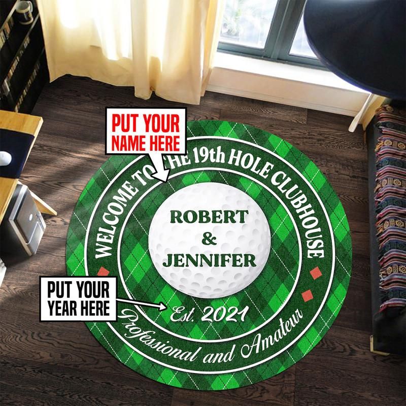 Personalized Golf Couple 19th Hole Living Room Round Mat Circle