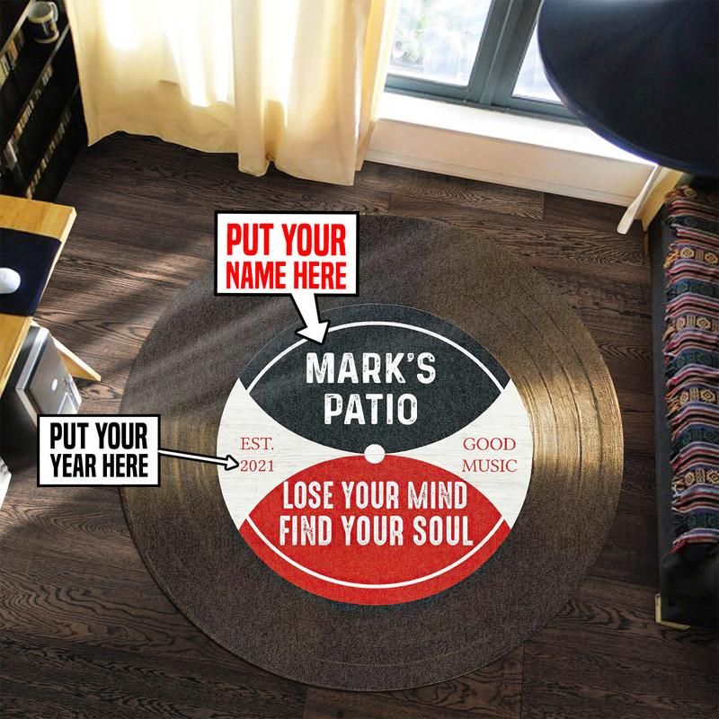 Personalized Golf 19th Hole Club Living Room Round Mat Circle