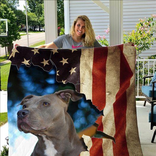 Beautiful Pitbull Fleece Blanket Bk1169
